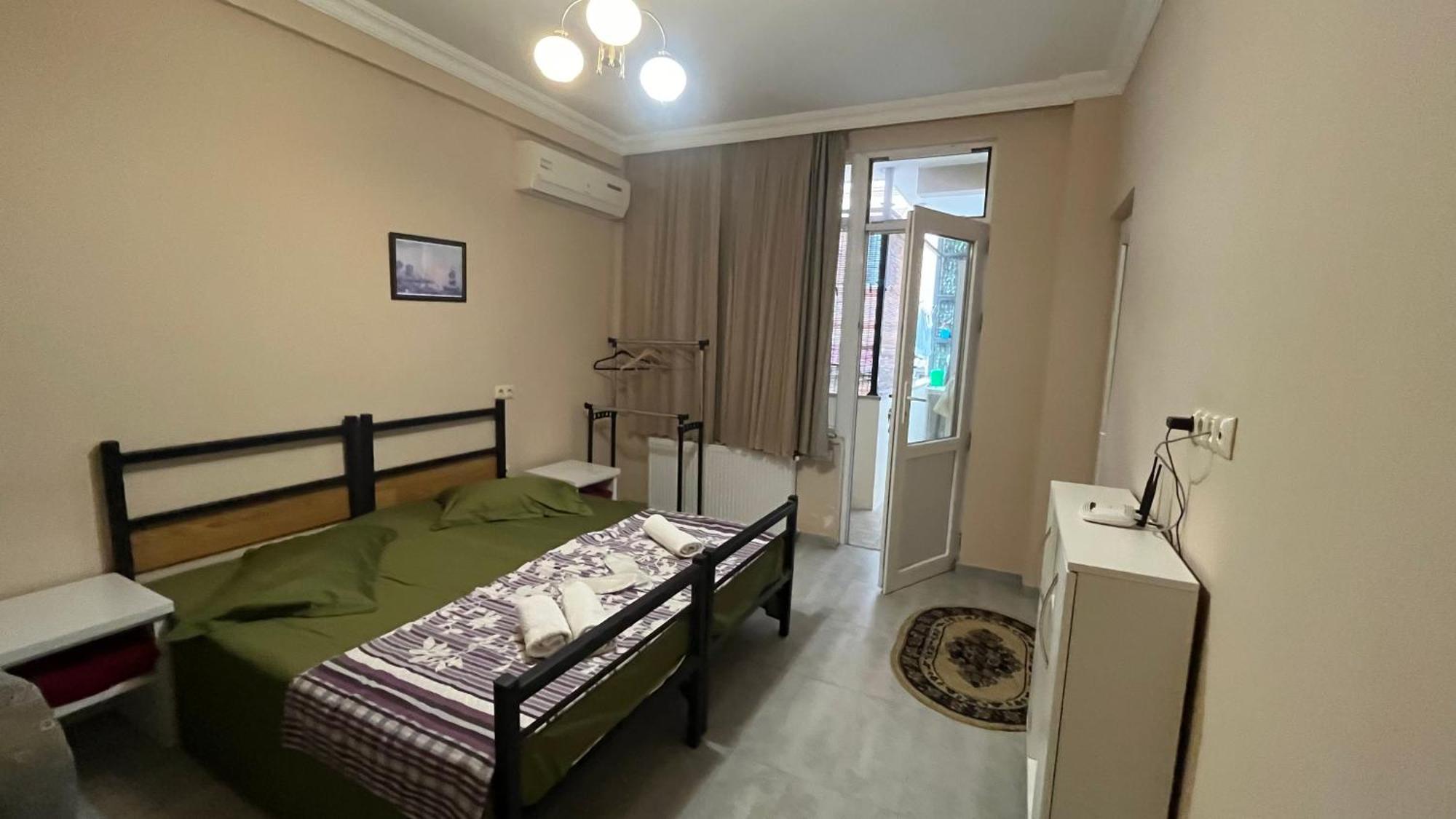 Guest House Kldiashvili Batumi Esterno foto