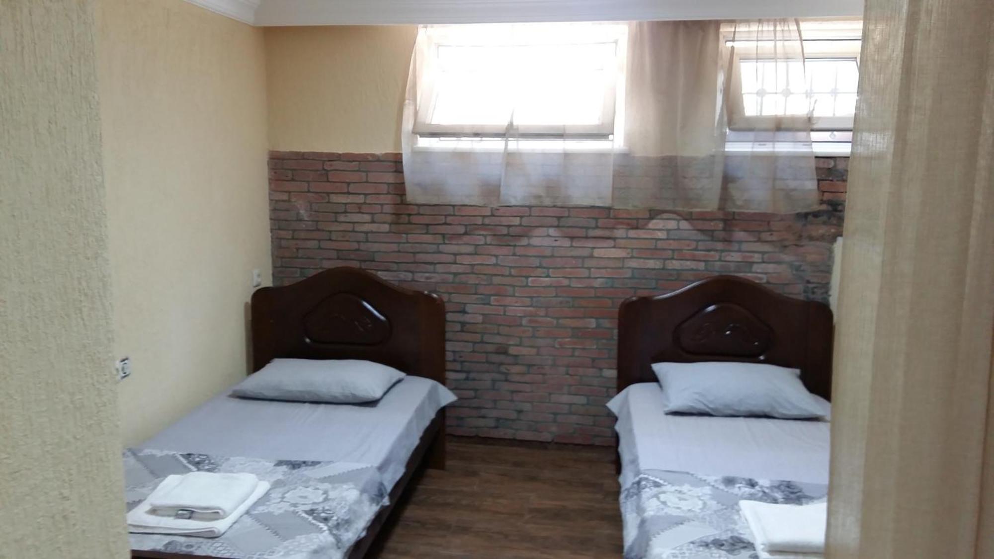 Guest House Kldiashvili Batumi Esterno foto