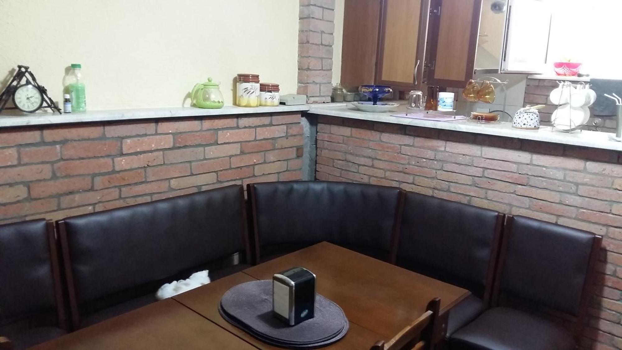 Guest House Kldiashvili Batumi Esterno foto