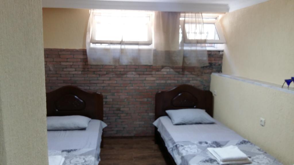 Guest House Kldiashvili Batumi Esterno foto